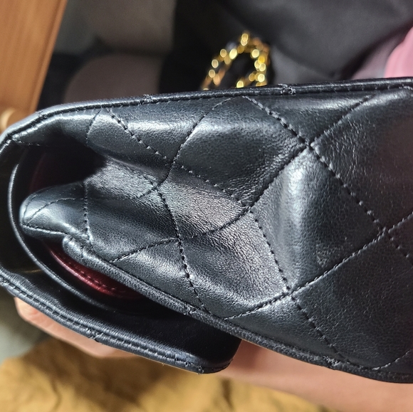 CHANEL Vintage Small Classic Flap 24k GHW Lambskin - Picture 6 of 17